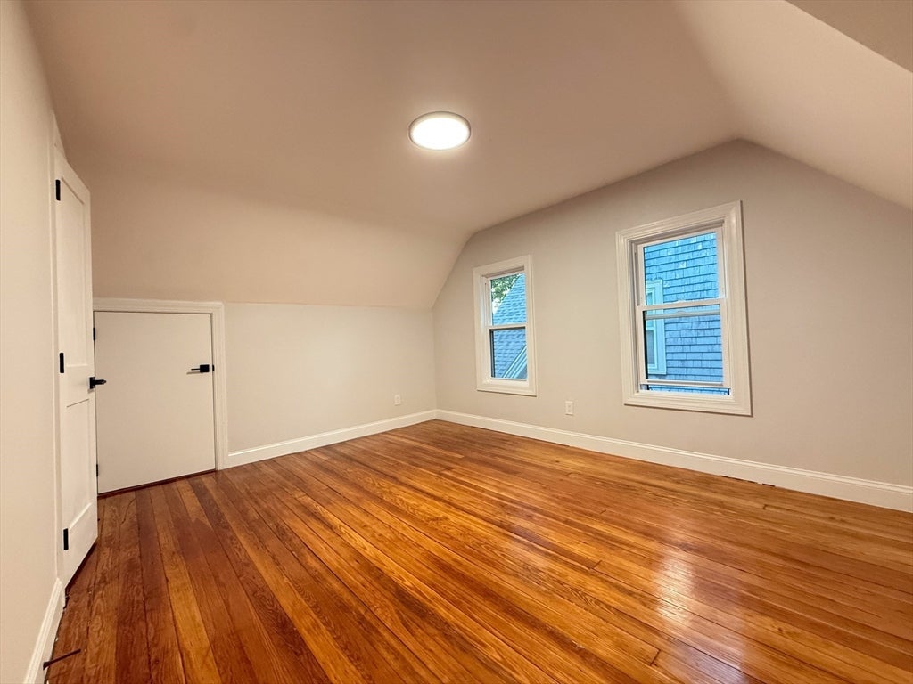 16 Willow Ave #3, Somerville, MA Photo #4