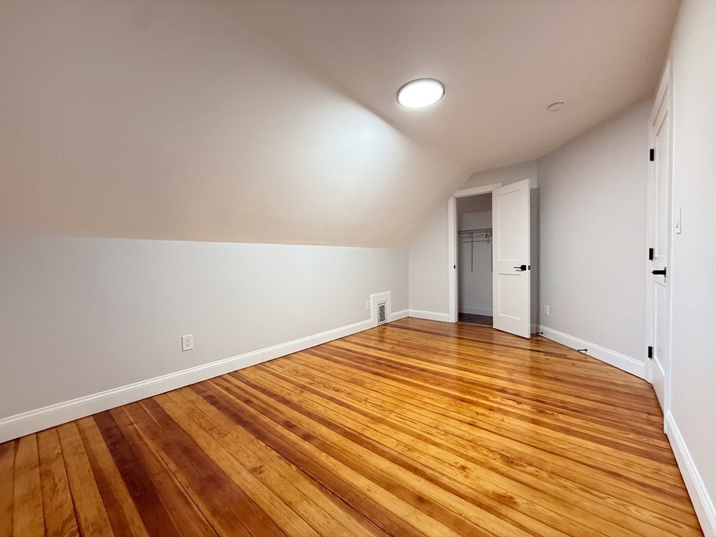 16 Willow Ave #3, Somerville, MA Photo #2