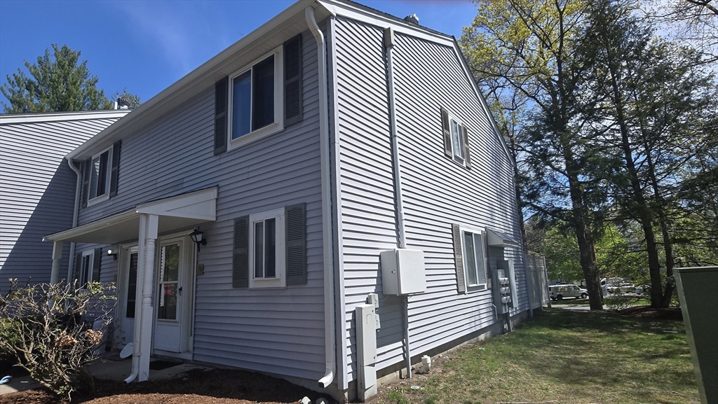 36 Village Hill Ln 36