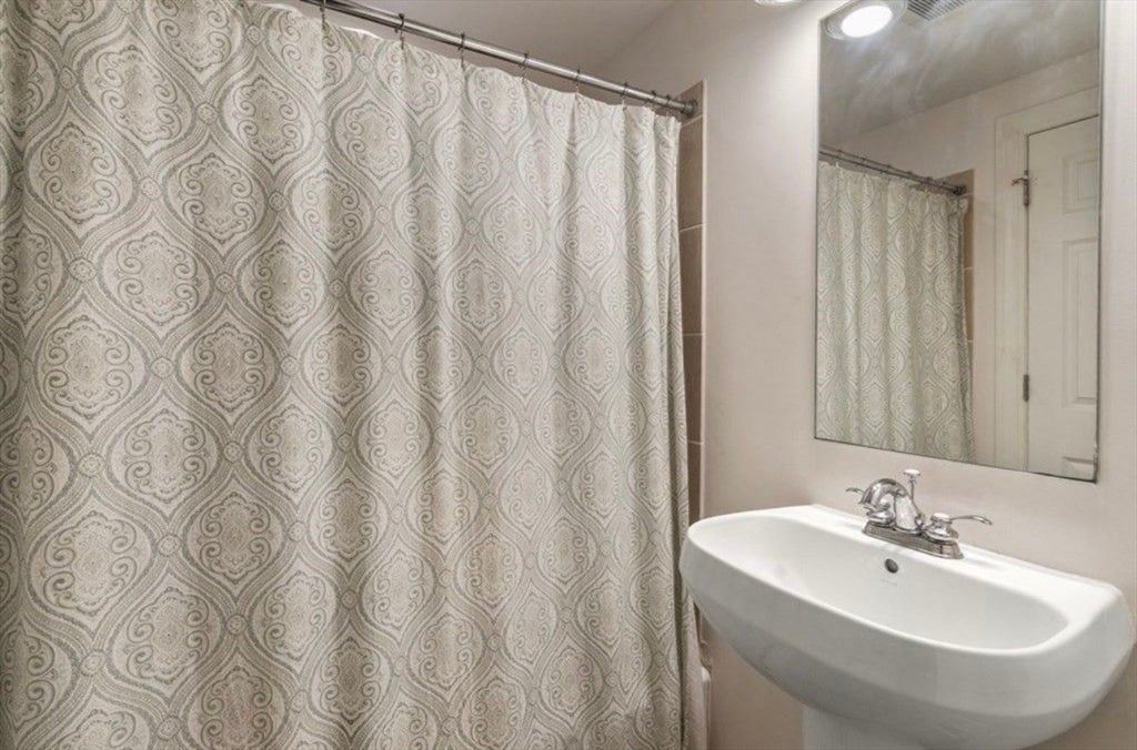 43 Jericho Road #43, Weston, MA, 43 Jericho Road #43, Weston, MA Photo #13
