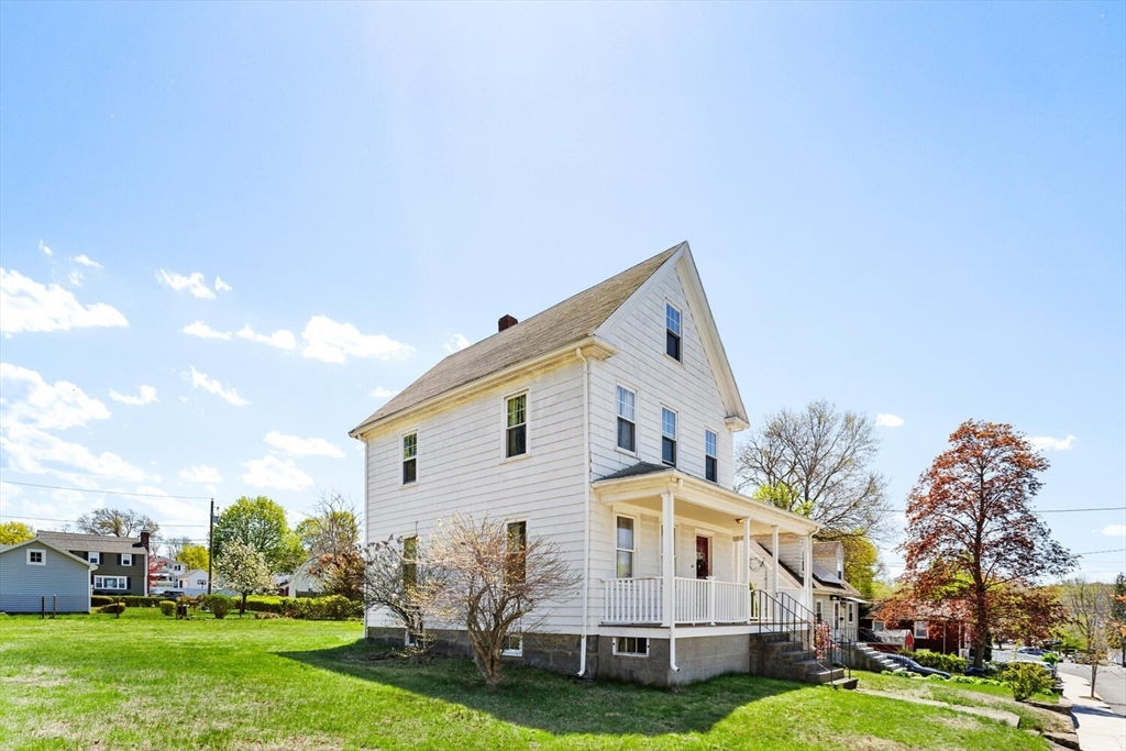 32 Grogan Ave