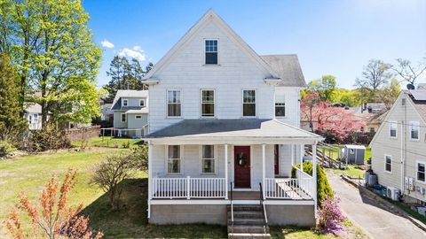 32 Grogan Ave Quincy MA 02169