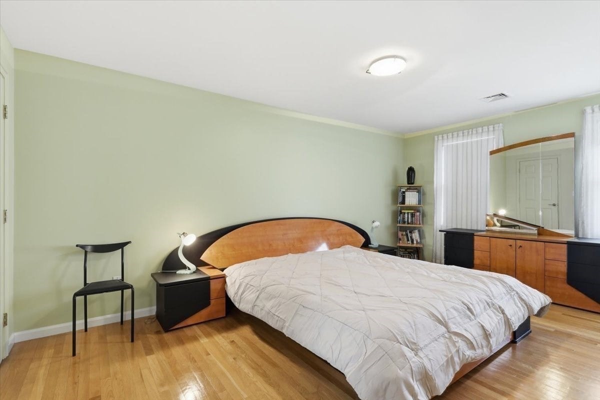25 Hamlet Street #25, Newton, MA, 25 Hamlet Street #25, Newton, MA Photo #9