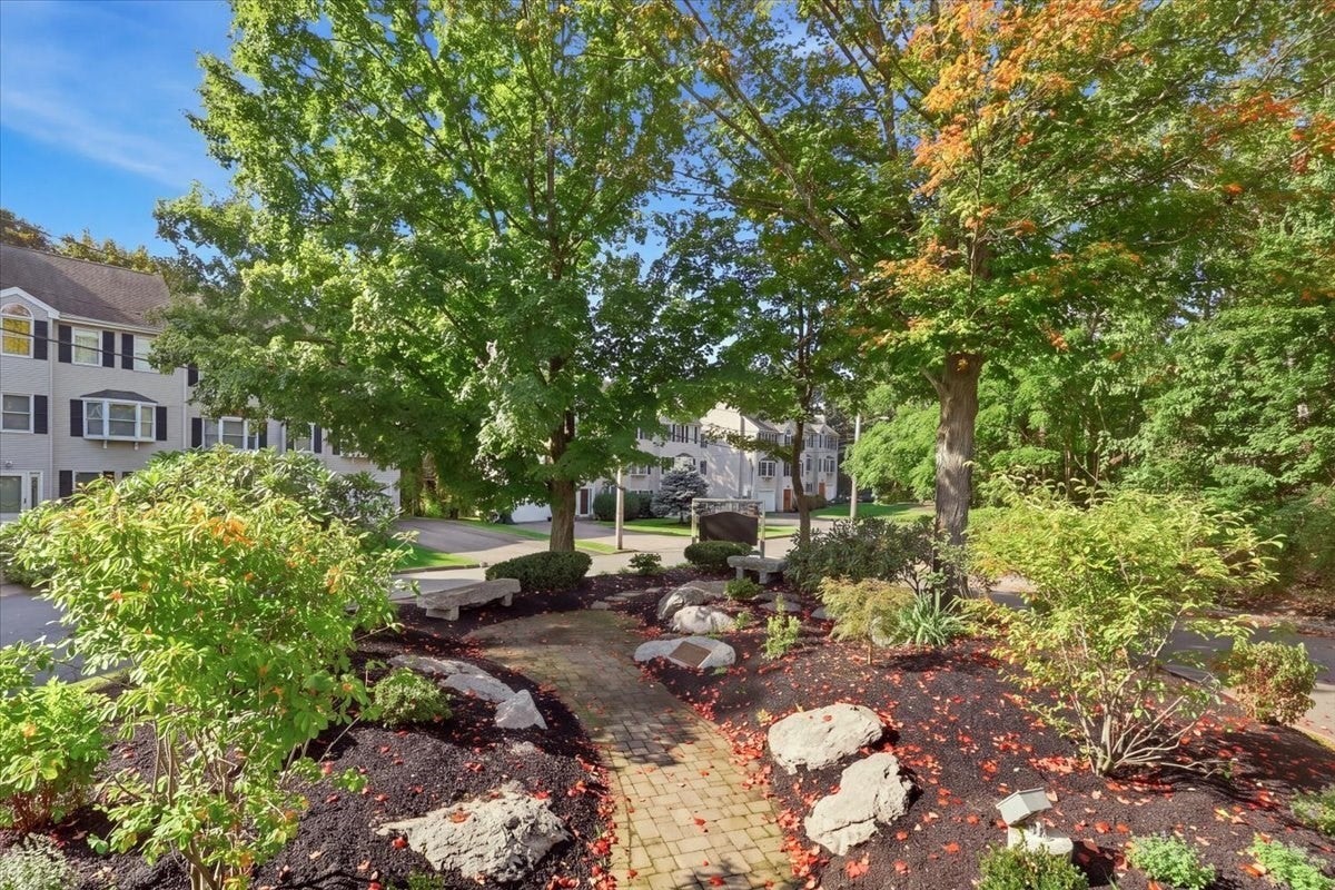 25 Hamlet Street #25, Newton, MA, 25 Hamlet Street #25, Newton, MA Photo #23