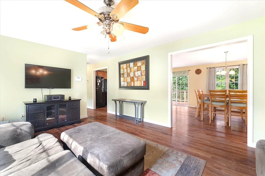 43 Servant Way