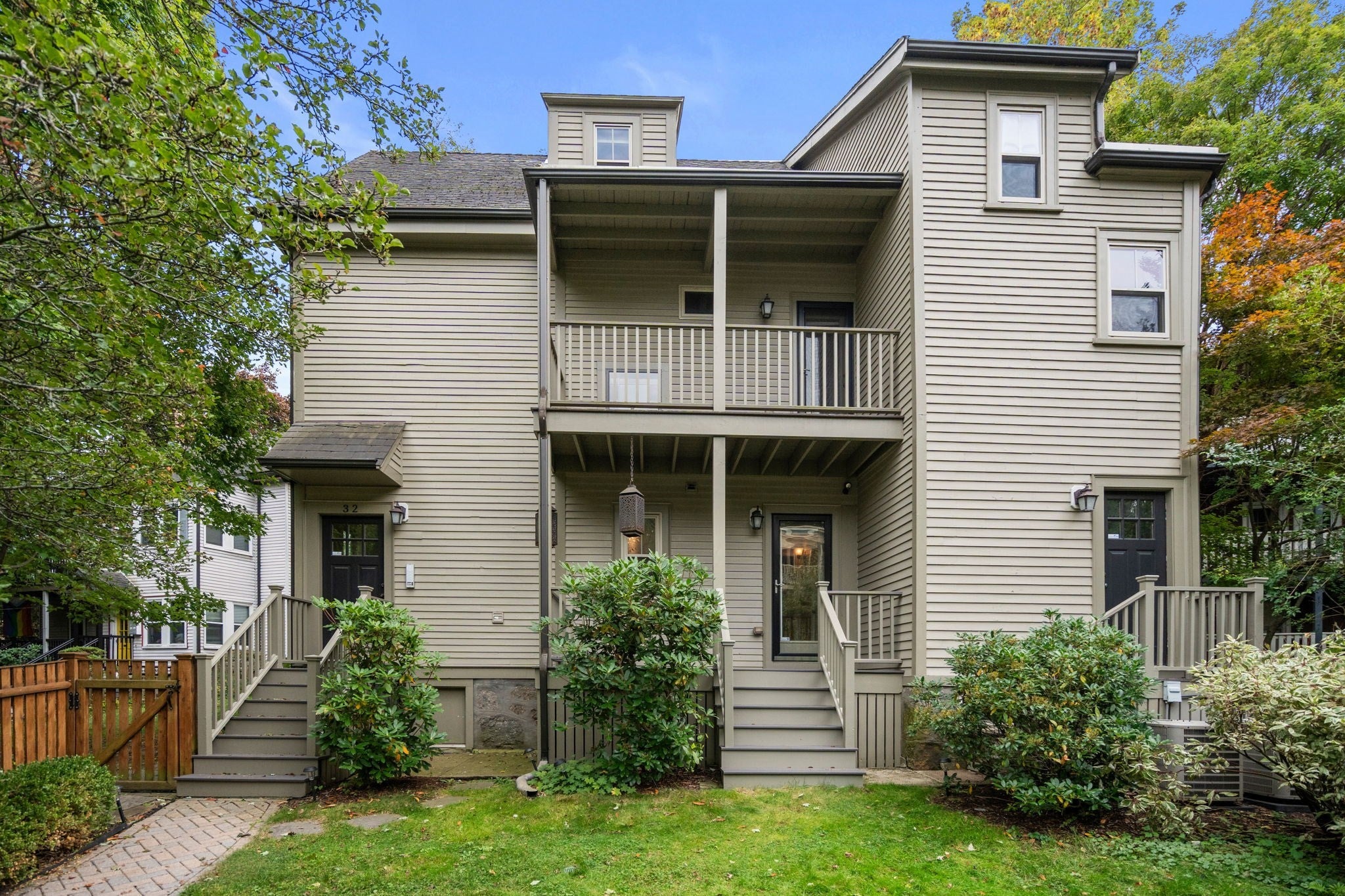 Photo of 2 Ballard Way, Boston, MA