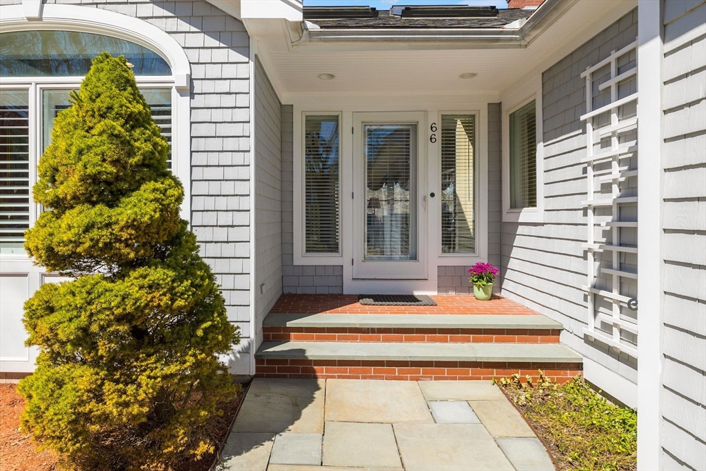 66 Grasmere Dr
