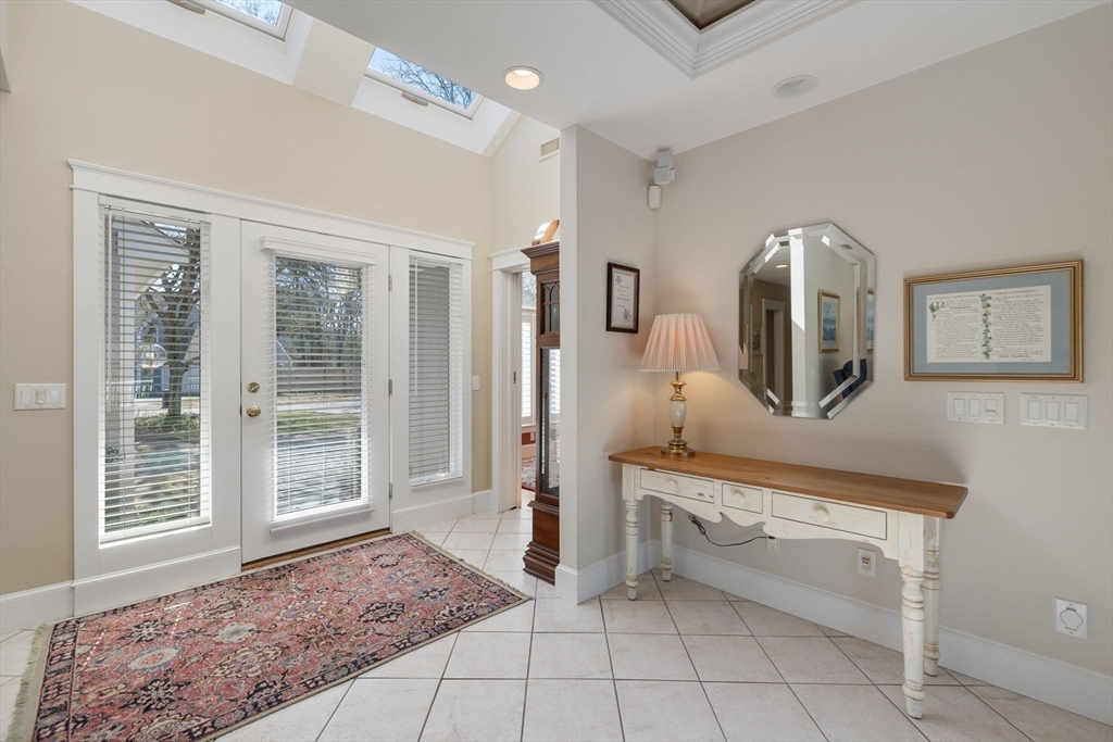 66 Grasmere Dr