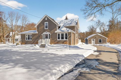 Photo of 640 Main Rd, Westport, MA 02790 (MLS # 73472785)