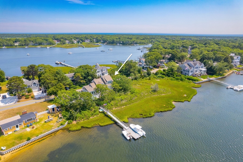 265 Monomoscoy Road