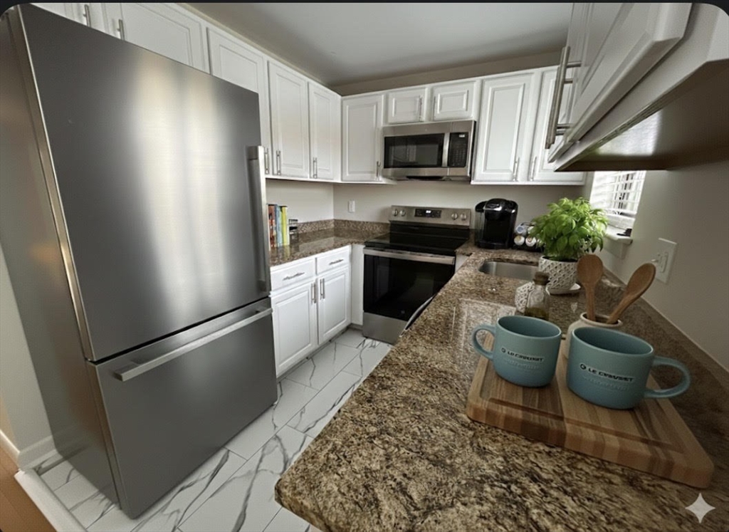 94 B Charles River Rd. B