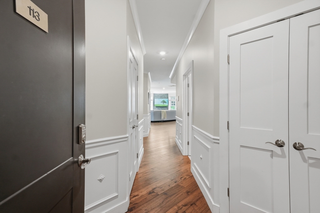 11 Executive Drive 113