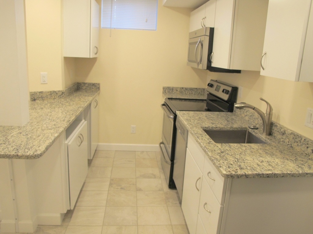 373-375 Broadway #2B, Cambridge, MA, 373-375 Broadway #2B, Cambridge, MA Photo #16