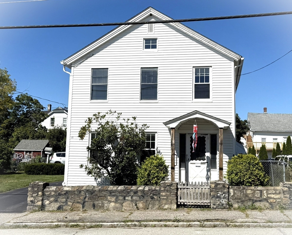 13 Oxford Ave