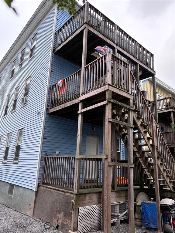 8 Porter St