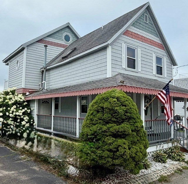 3 Moreland Avenue