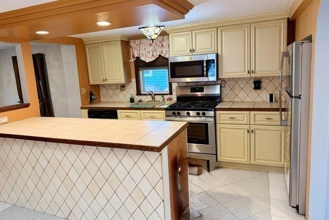 3 Moreland Avenue, Hull, MA, 3 Moreland Avenue, Hull, MA Photo #11
