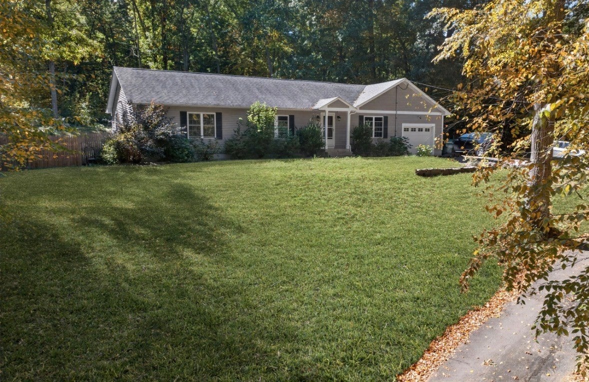 100 Sprague St, Northbridge, MA, 100 Sprague St, Northbridge, MA Photo #1