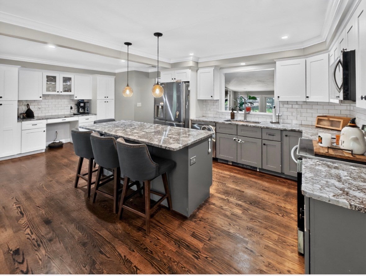 100 Sprague St, Northbridge, MA, 100 Sprague St, Northbridge, MA Photo #7