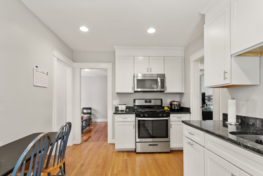 9 Bailey St #2, Boston, MA Photo #2