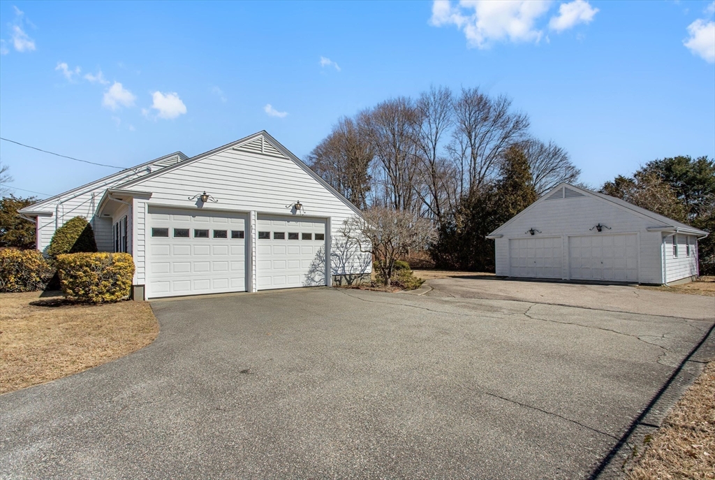 952 Prospect Street