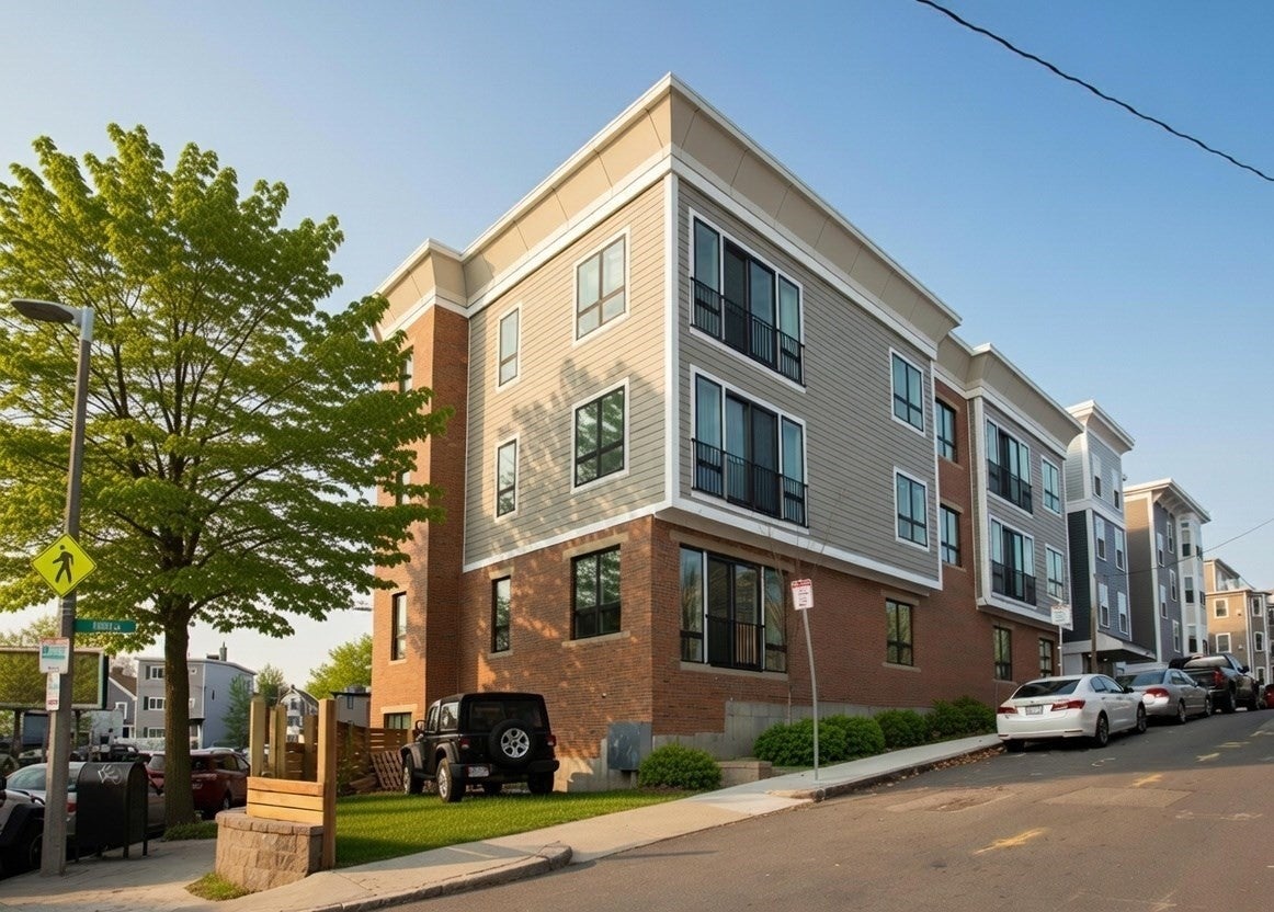 33-39 Ward St.
