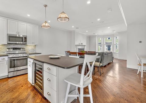 Photo of 671 E 5th St #1, Boston, MA 02127 (MLS # 73488448)