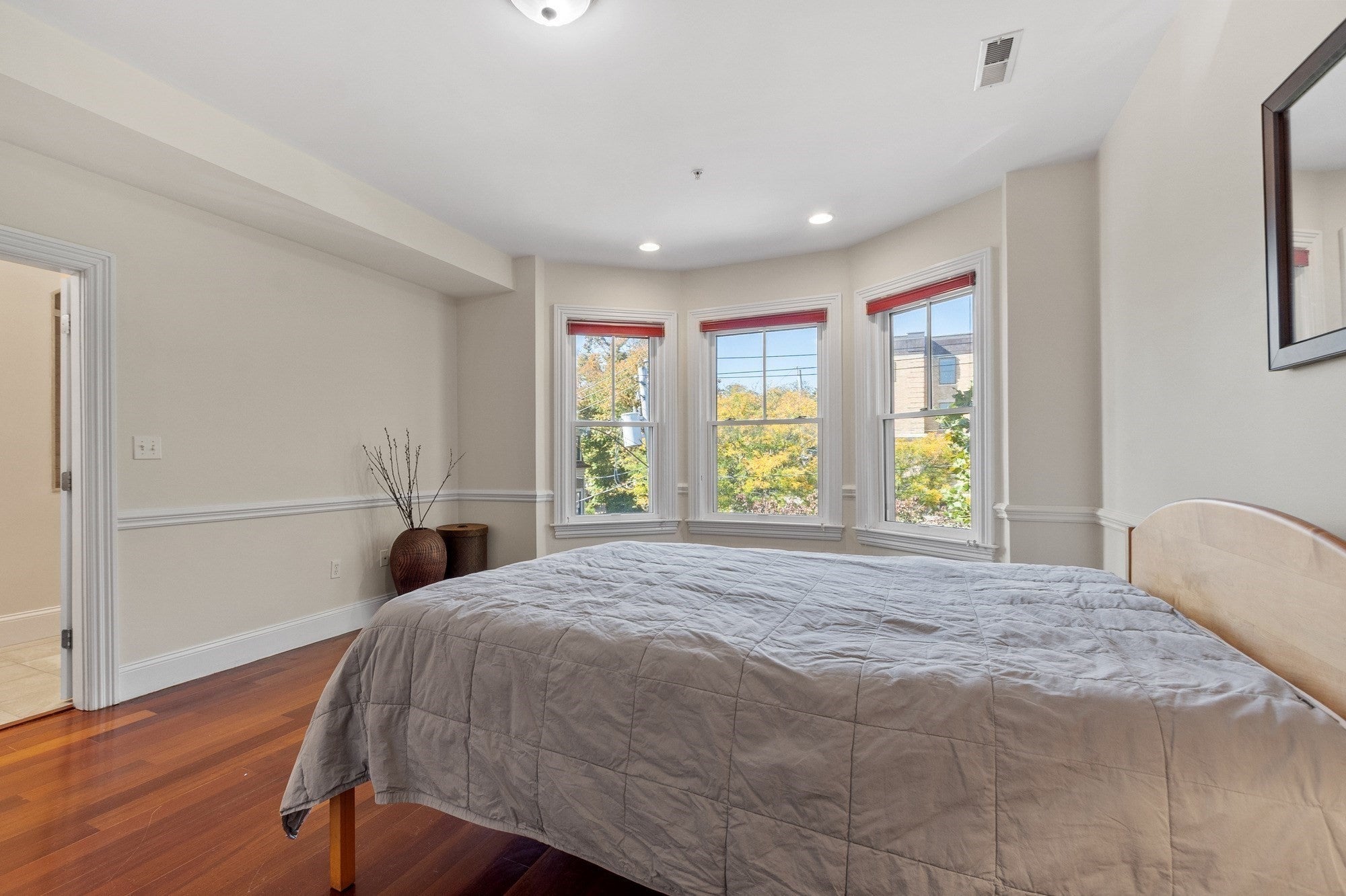 98 G St #4, Boston, MA, 98 G St #4, Boston, MA Photo #24