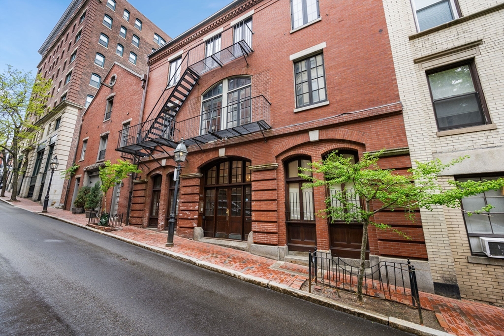 40 Joy St #9, Boston, MA Photo #20