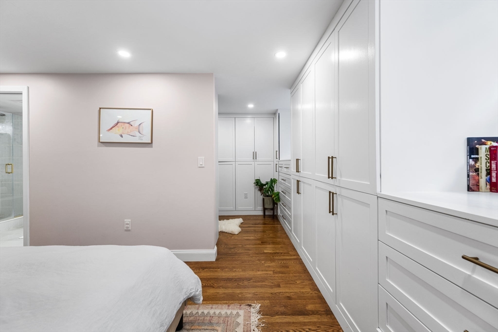 40 Joy St #9, Boston, MA Photo #13