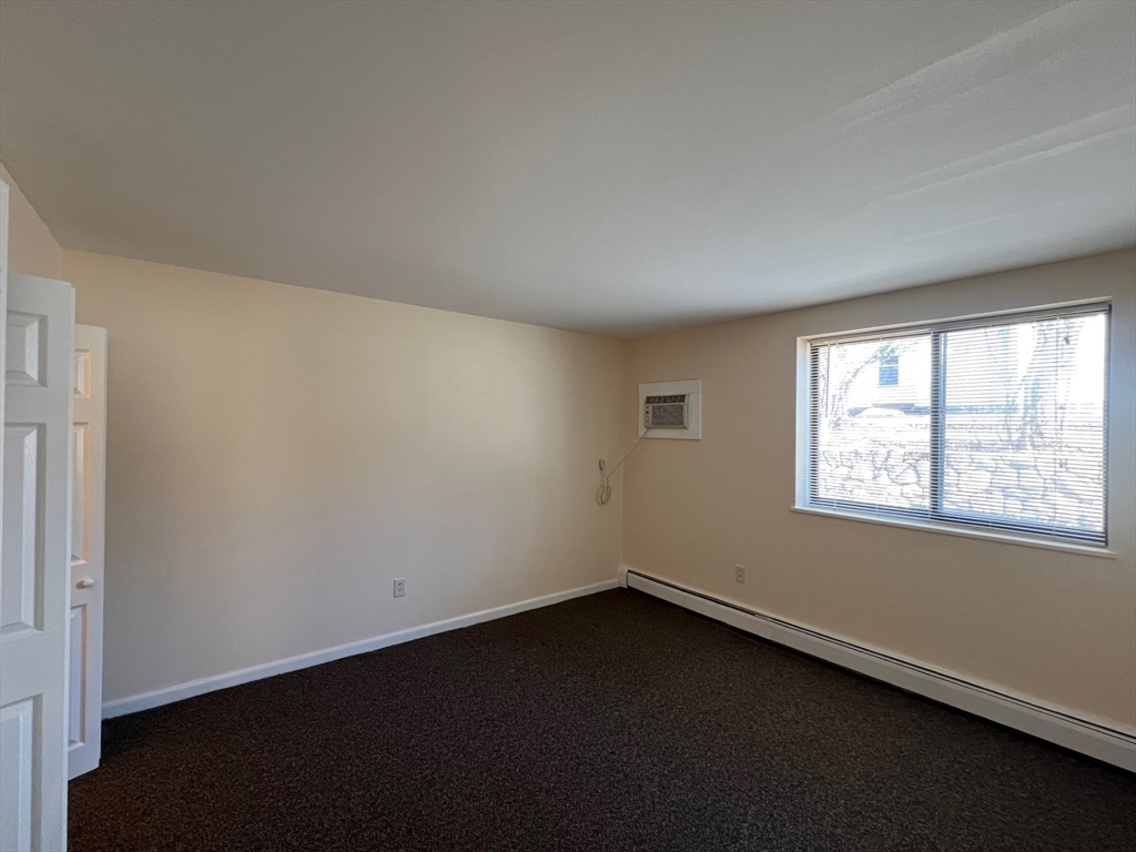 33 Paul Street 33-14