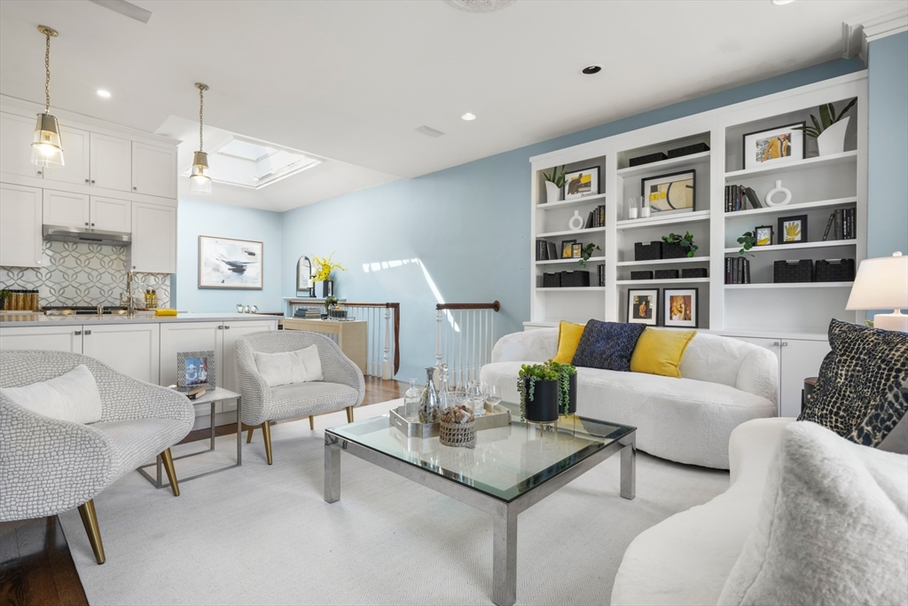 118 Commonwealth Ave 5