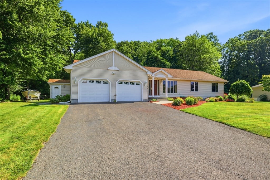 142 Oak Knoll Cir, Ludlow, MA, 142 Oak Knoll Cir, Ludlow, MA Photo #39