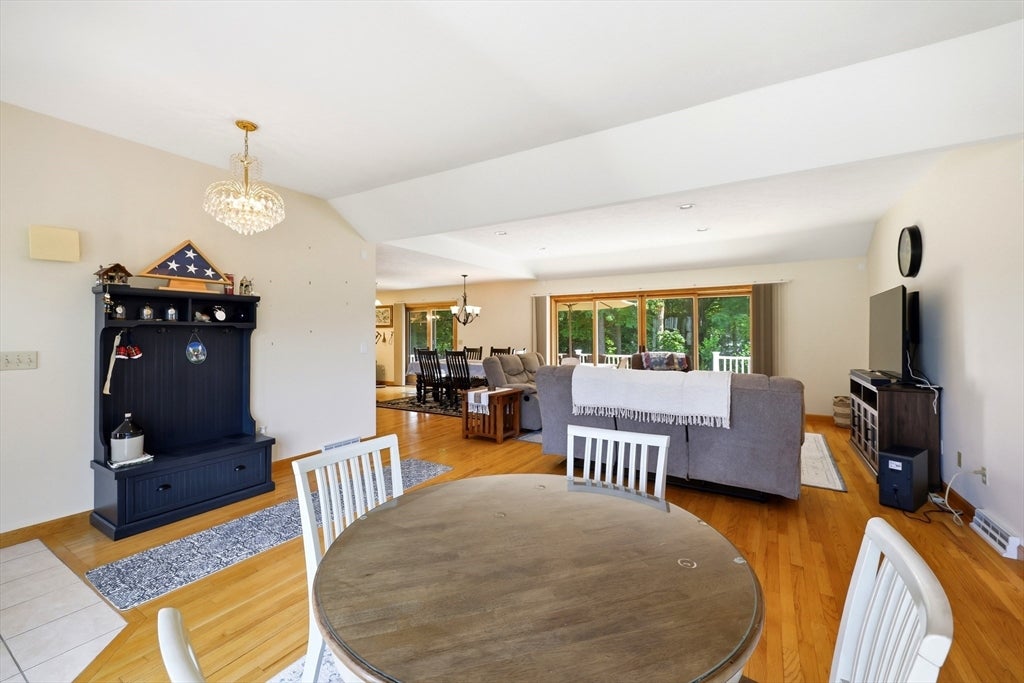 142 Oak Knoll Cir, Ludlow, MA, 142 Oak Knoll Cir, Ludlow, MA Photo #6