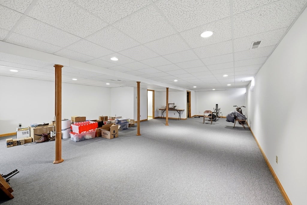 142 Oak Knoll Cir, Ludlow, MA, 142 Oak Knoll Cir, Ludlow, MA Photo #25