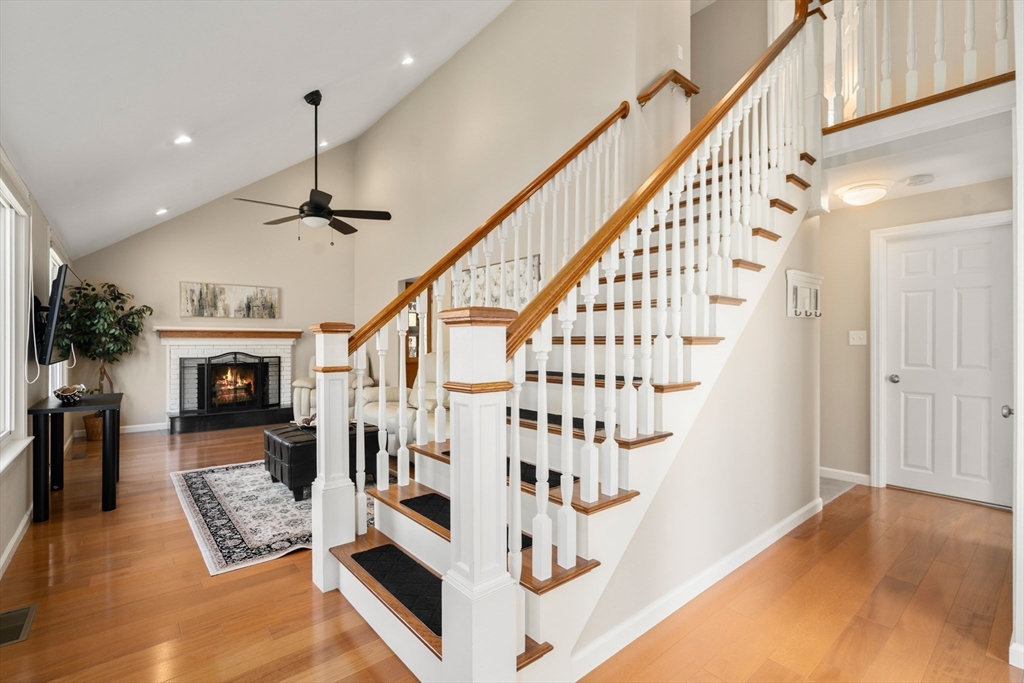 29 Carriage House Path