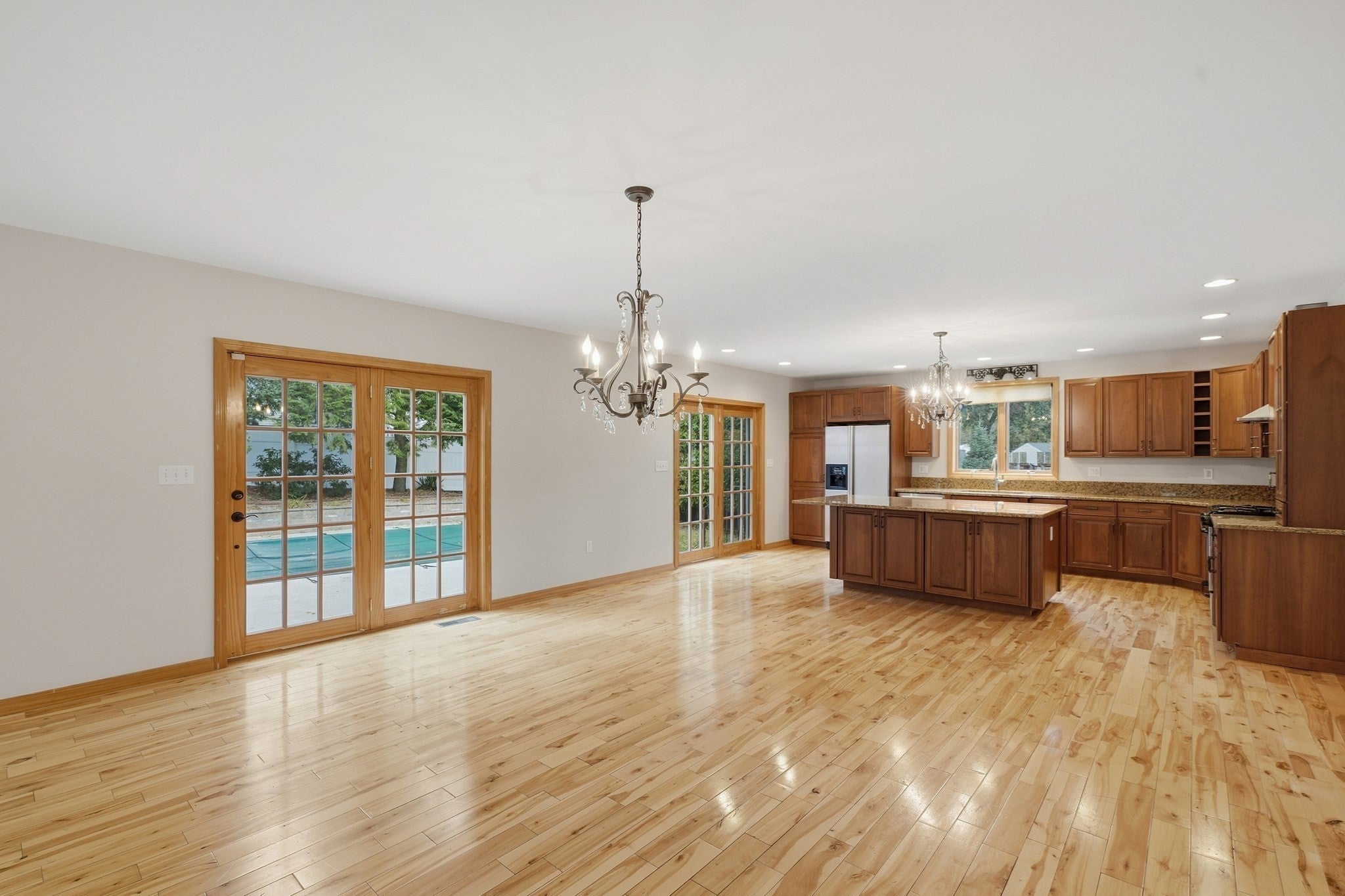 9 Myopia Rd, Stoneham, MA Photo #13