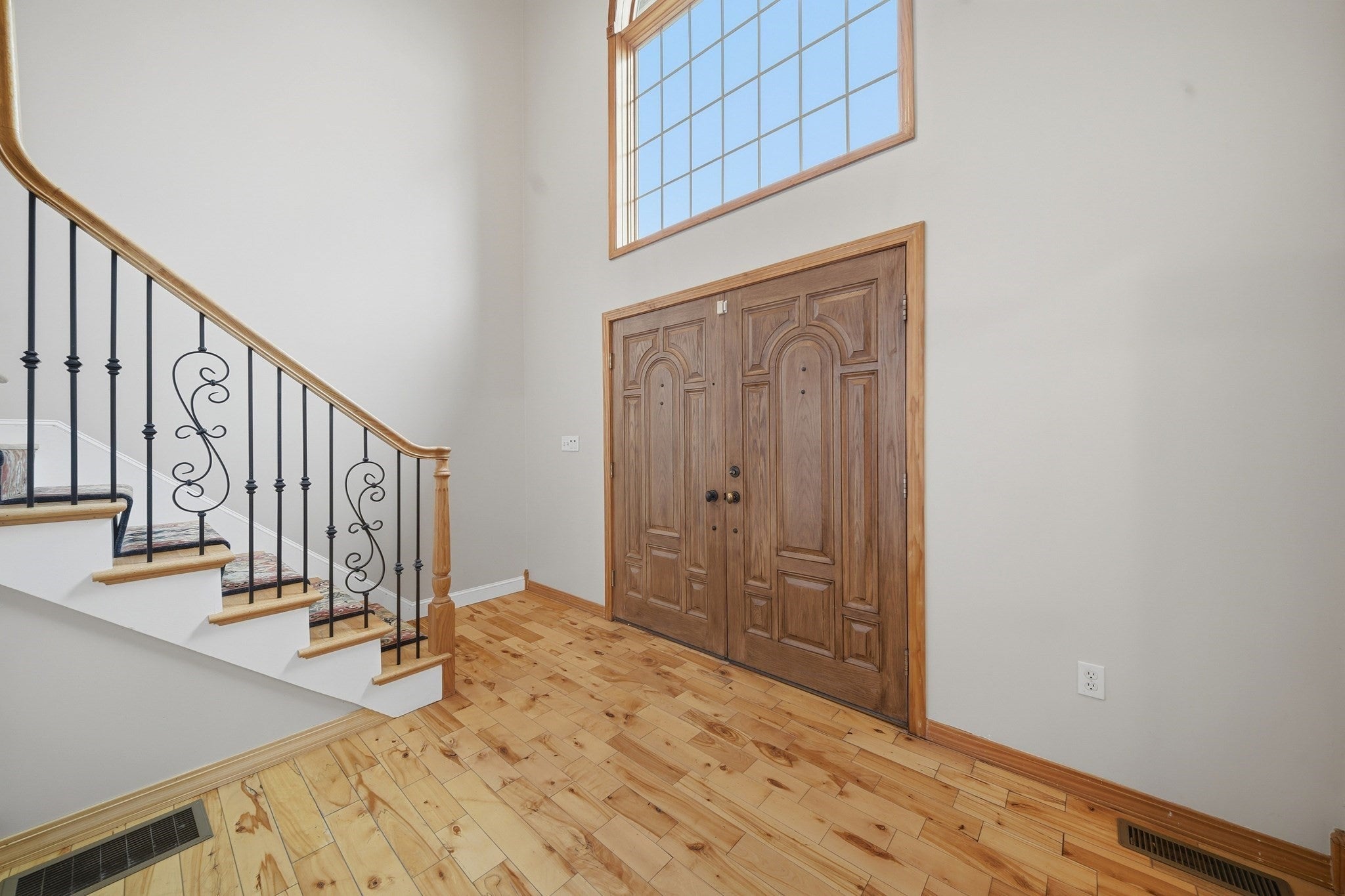 9 Myopia Rd, Stoneham, MA Photo #6