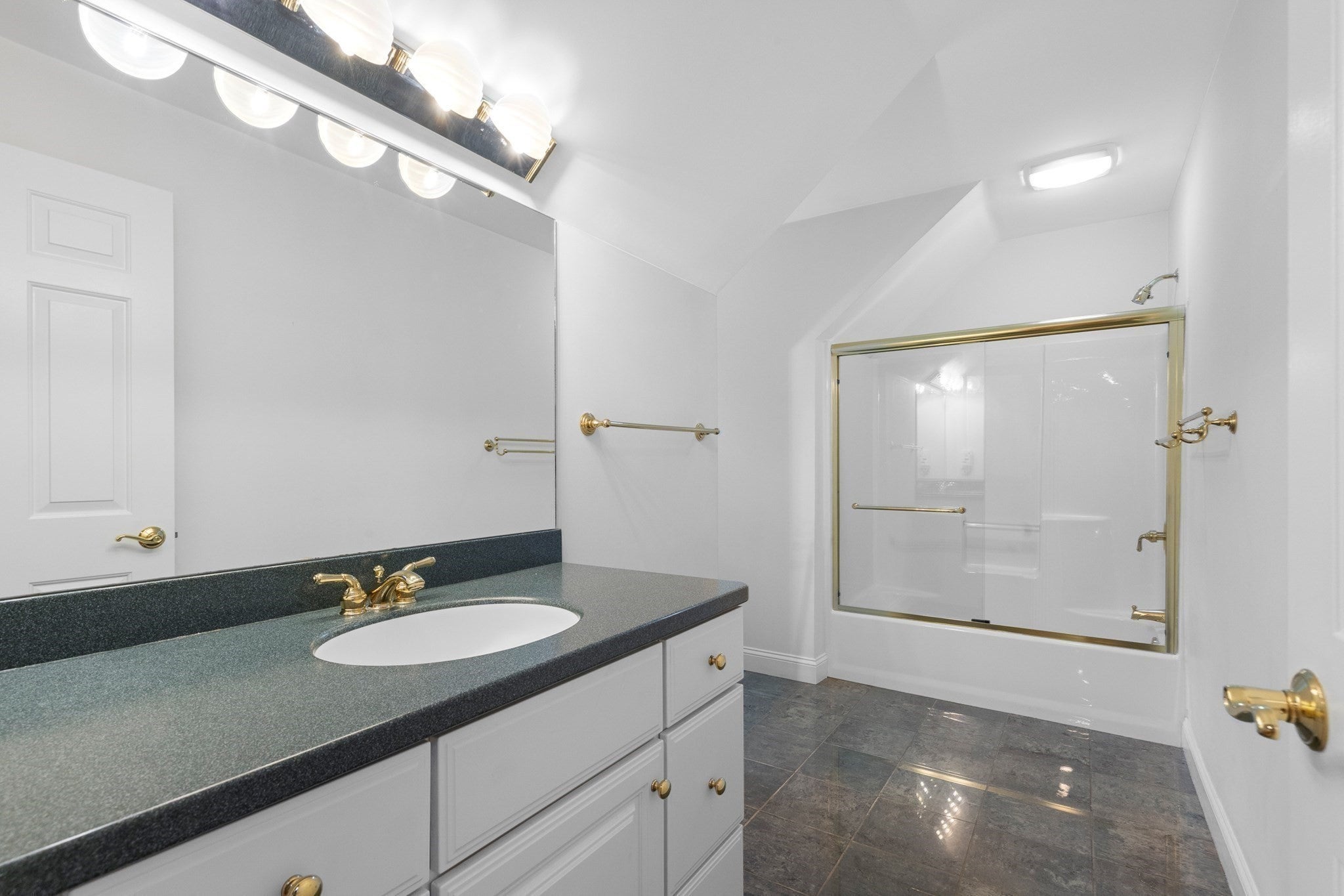 28 Cutler Farm Rd, Sudbury, MA Photo #32