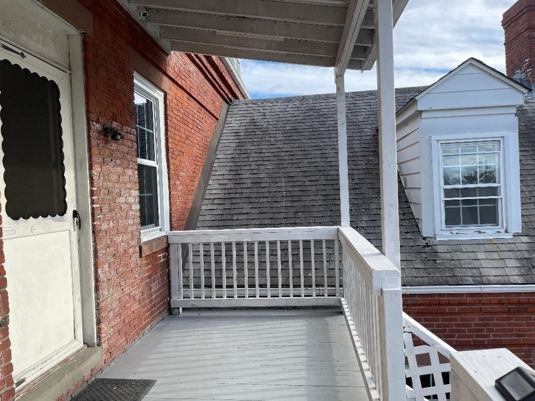 13 Center Street, Holyoke, MA, 13 Center Street, Holyoke, MA Photo #7