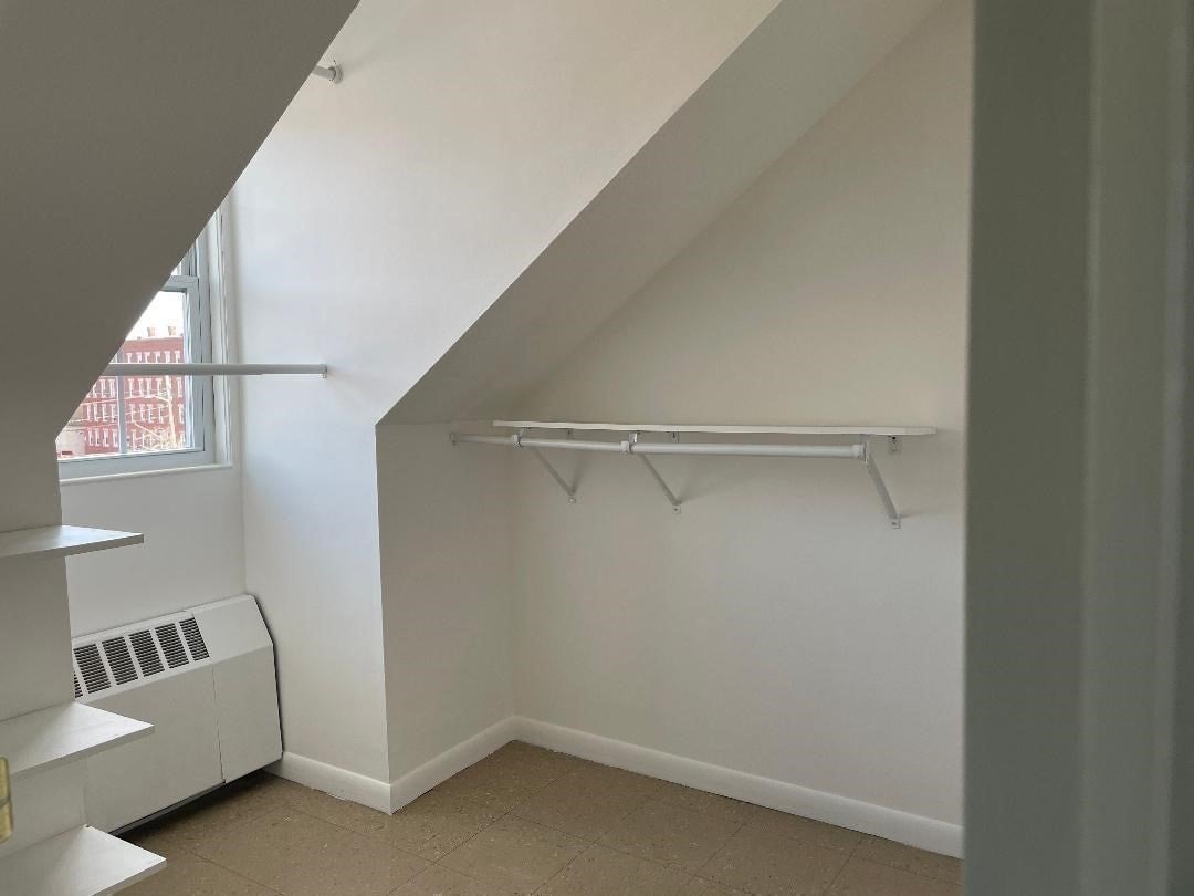 13 Center Street, Holyoke, MA, 13 Center Street, Holyoke, MA Photo #30