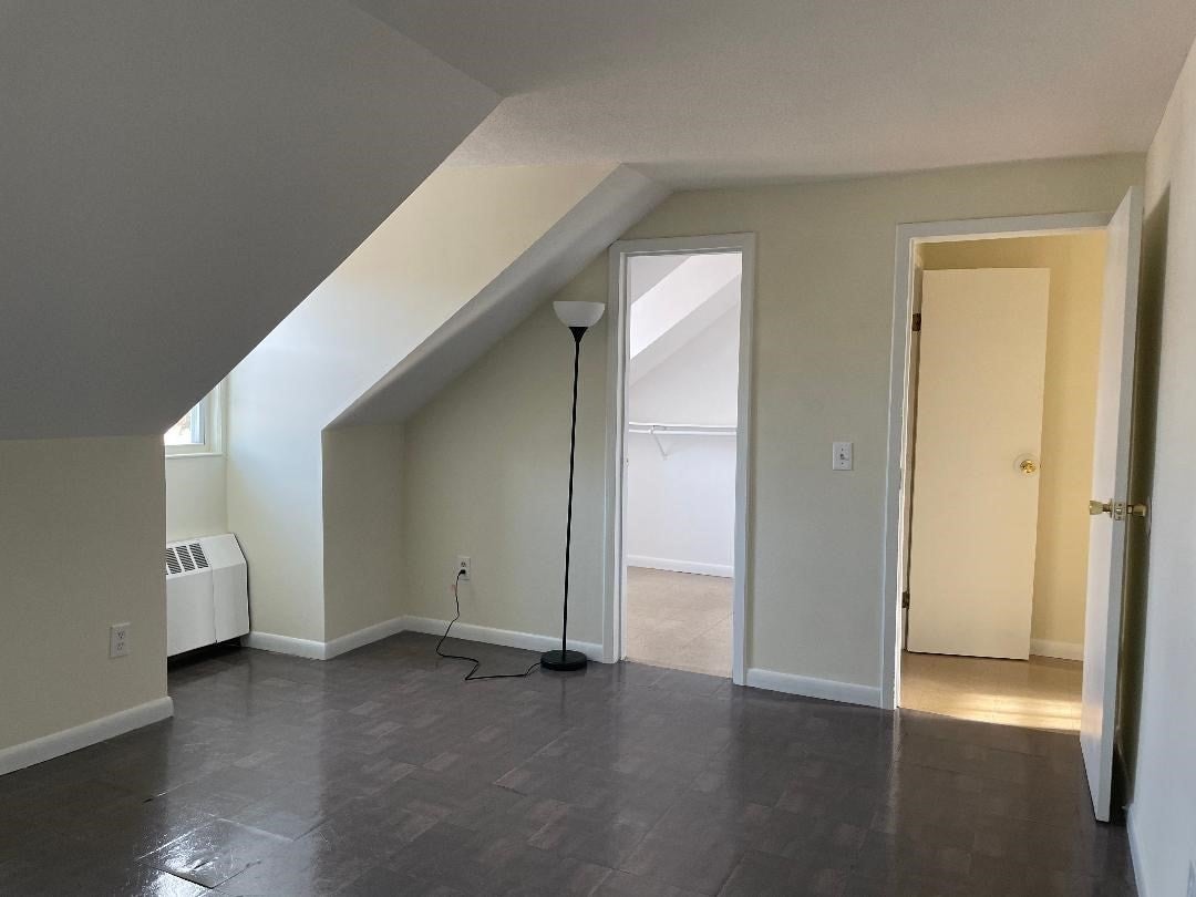 13 Center Street, Holyoke, MA, 13 Center Street, Holyoke, MA Photo #29