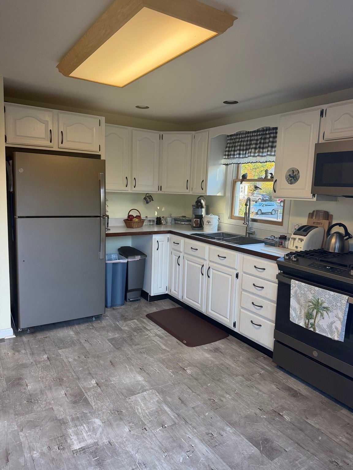 25 Rabideau Drive, Easthampton, MA, 25 Rabideau Drive, Easthampton, MA Photo #2