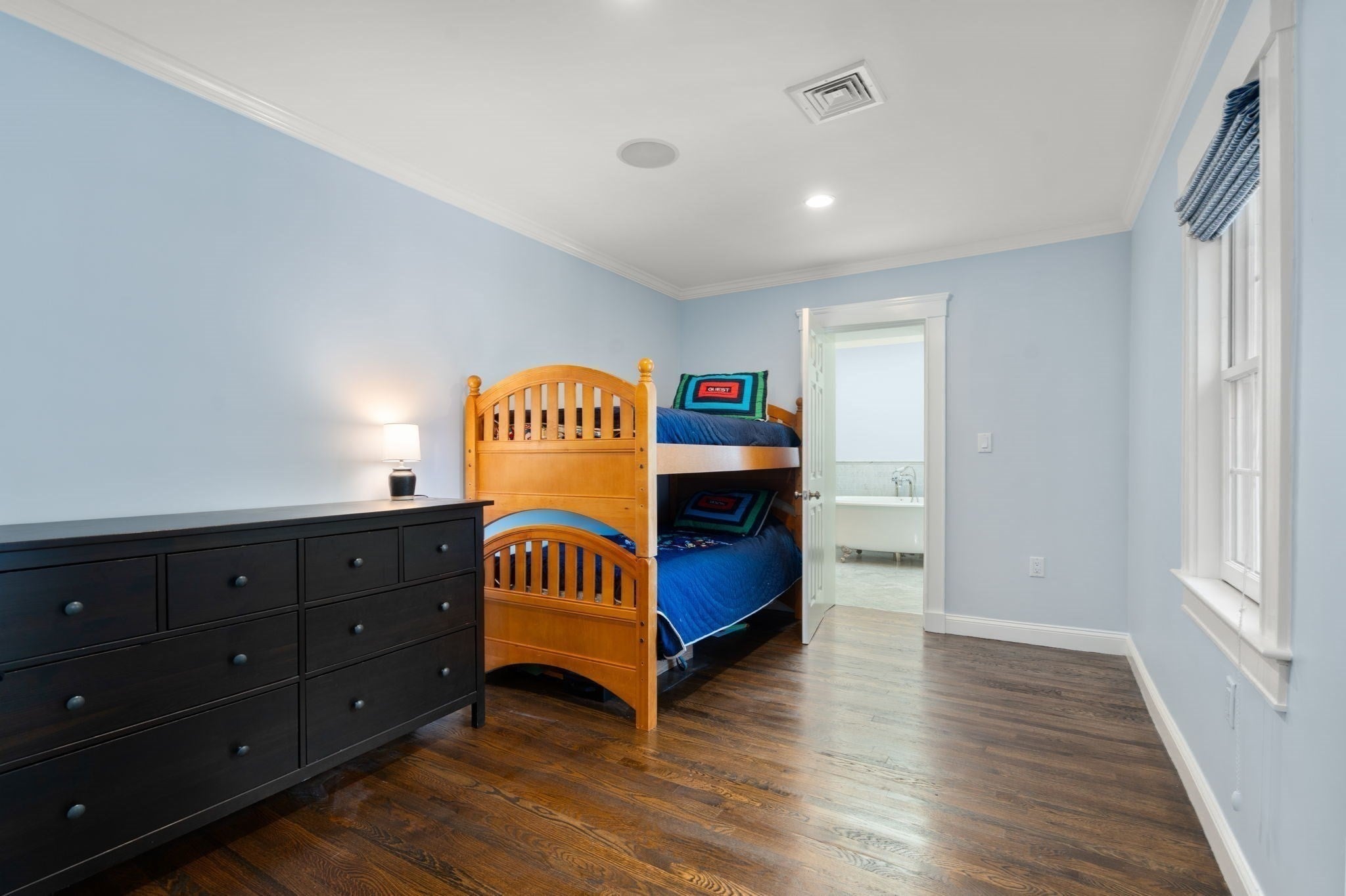 91 Nehoiden Rd, Newton, MA Photo #24