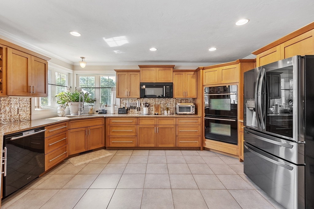 182 Clemence Hill Rd