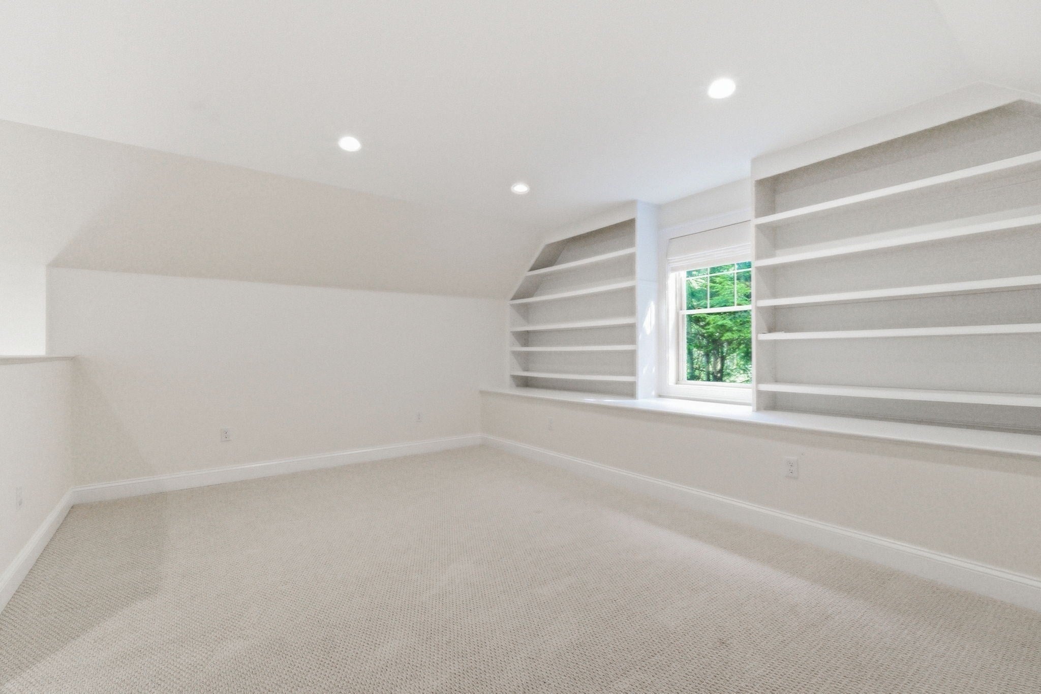 4 Weld St, Boston, MA, 4 Weld St, Boston, MA Photo #27