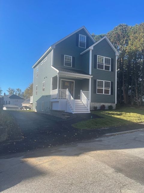 108 Billings Street Lowell MA 01850