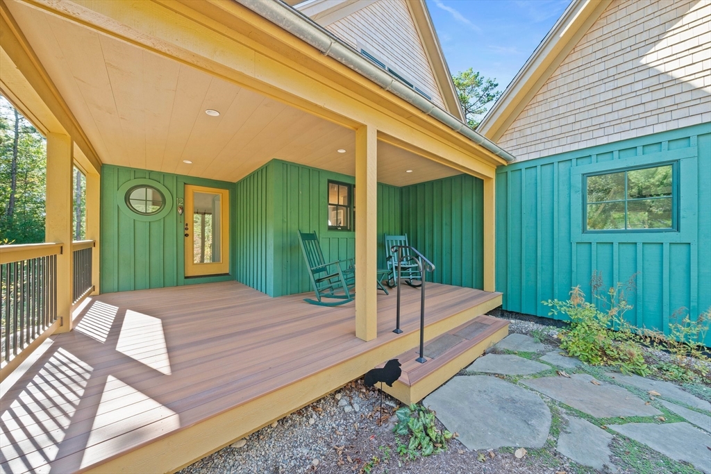 12 Hickorywood