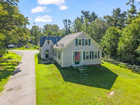 Photo of 8 S Main St, Carver, MA 02330 (MLS # 73567025)