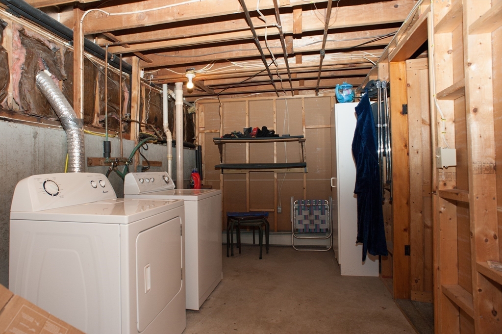 167 Theresa Cir, Northbridge, MA, 167 Theresa Cir, Northbridge, MA Photo #28